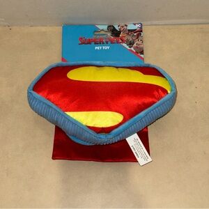 DC League of Super-Pets Superman Dog Krypto the Super Dog Logo with Squeaker